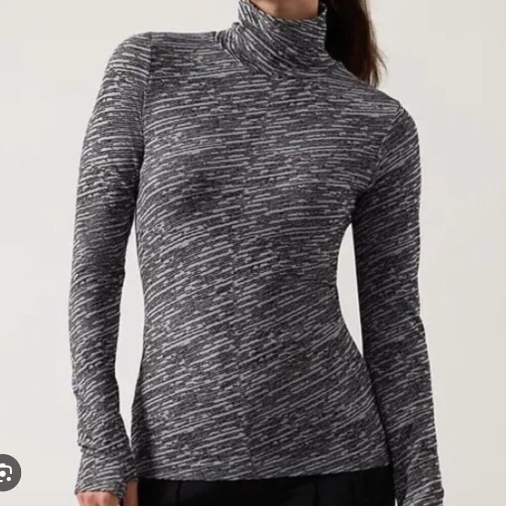 Athleta Black and White Flurry Seamless Turtleneck Small NWT